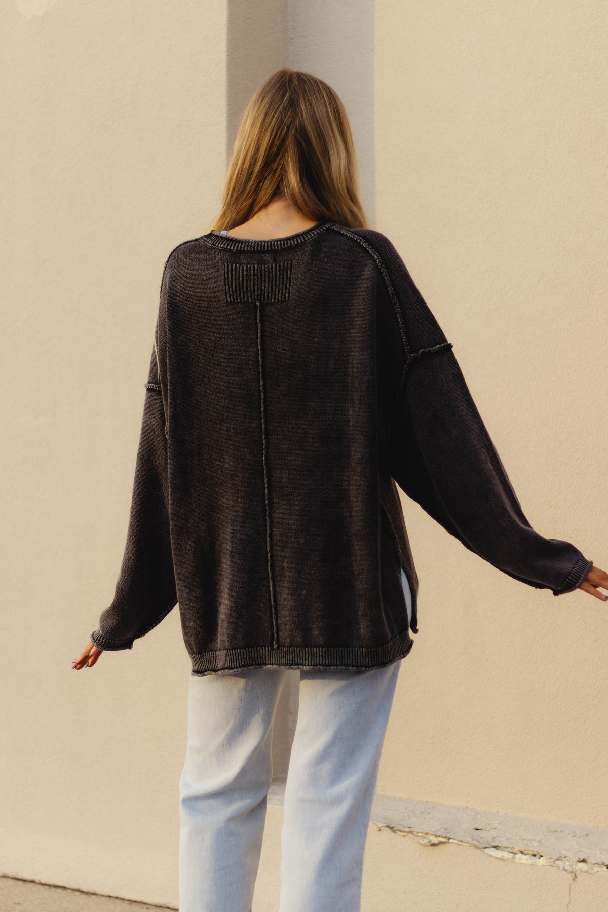 SMOKEY GREY SWEATER