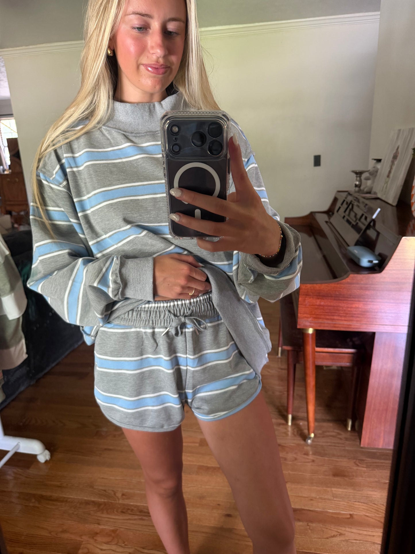 BEACH CLUB SHORTS
